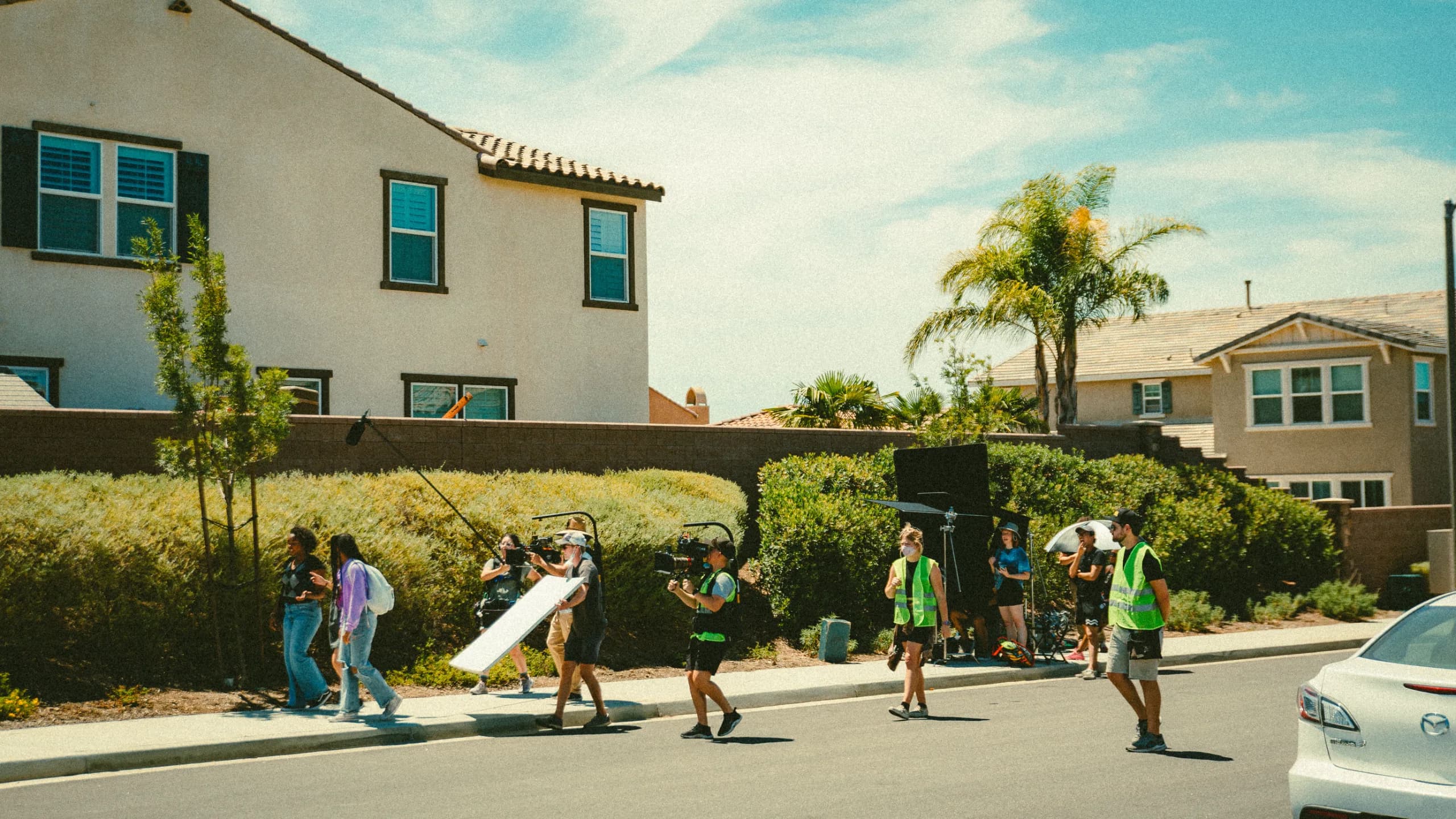 Behind the scenes 28