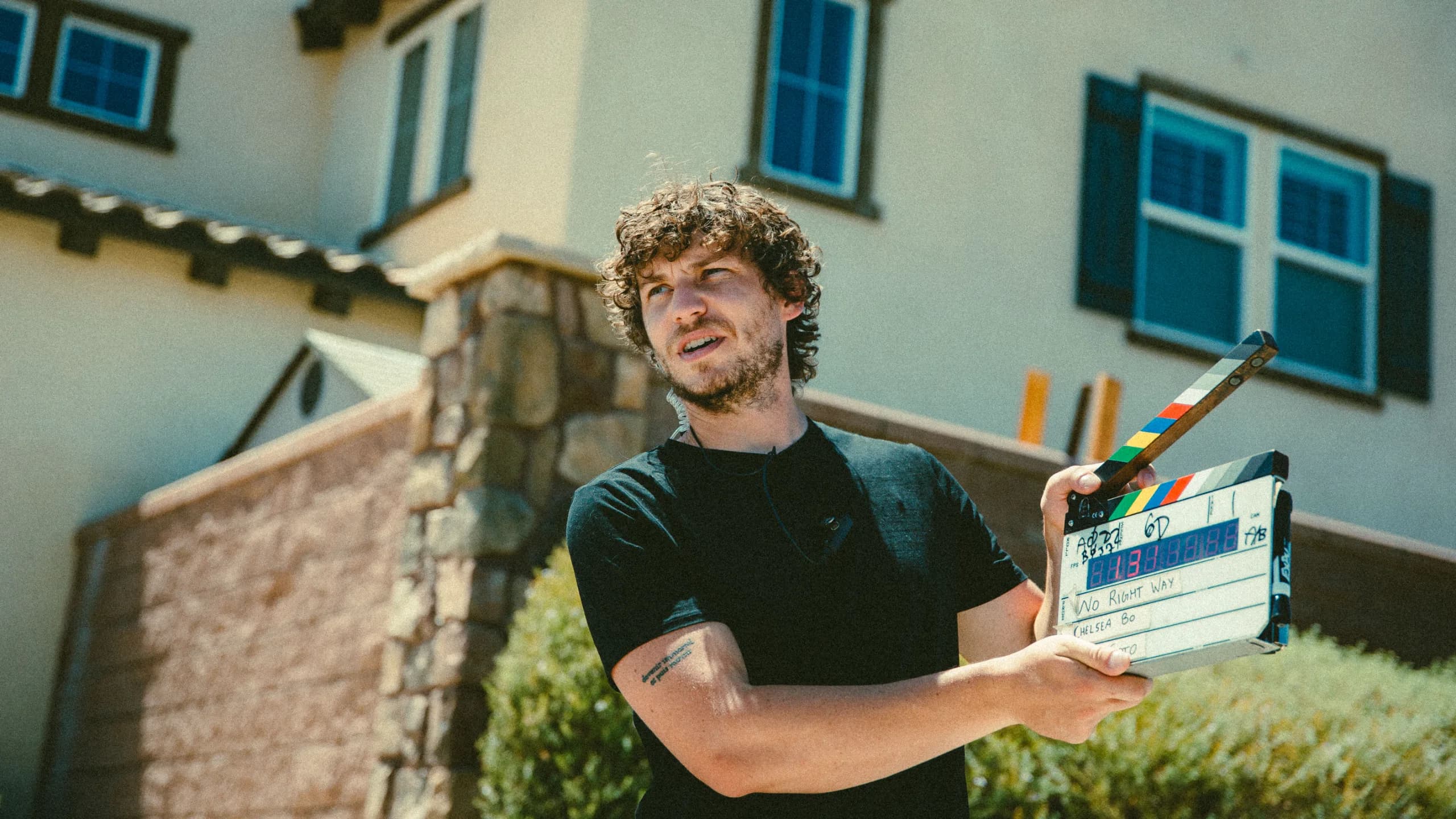 Behind the scenes 17