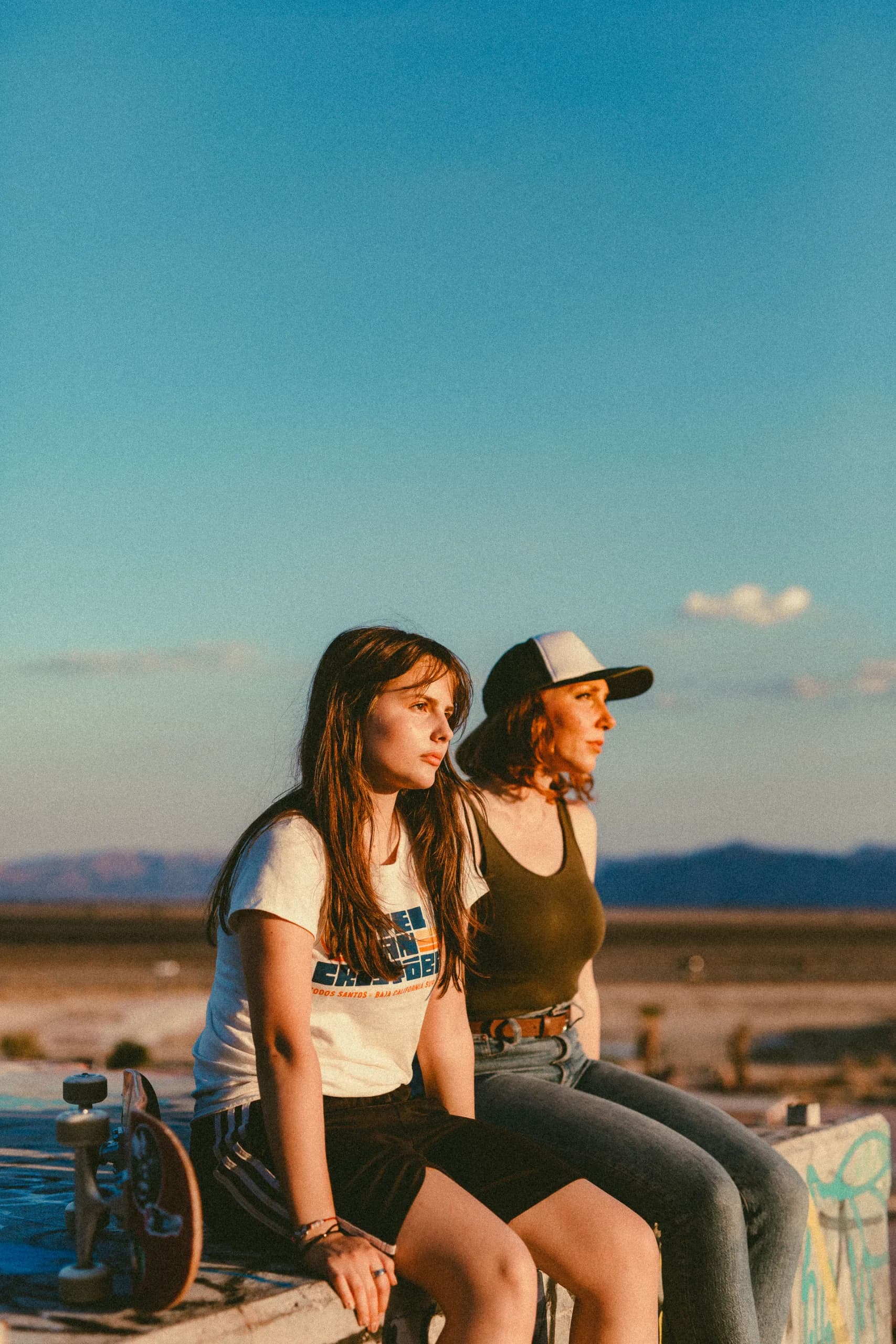 Behind the scenes 35