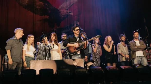 Mumford & Sons: The House Band