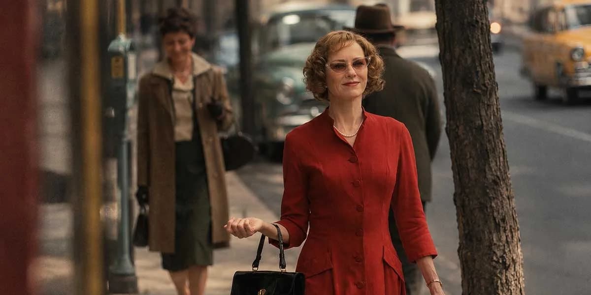 The Housewife