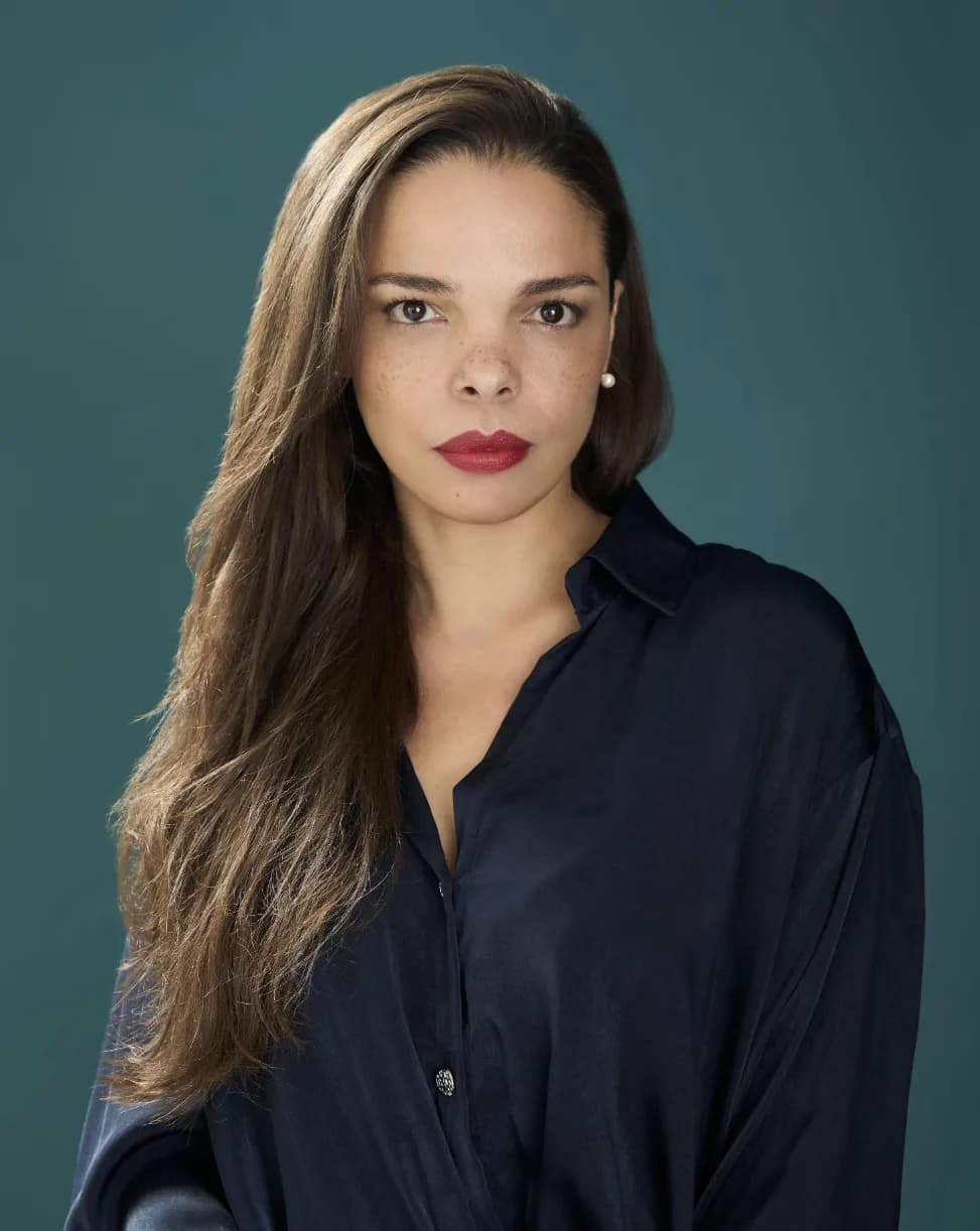 Thais Sobreira