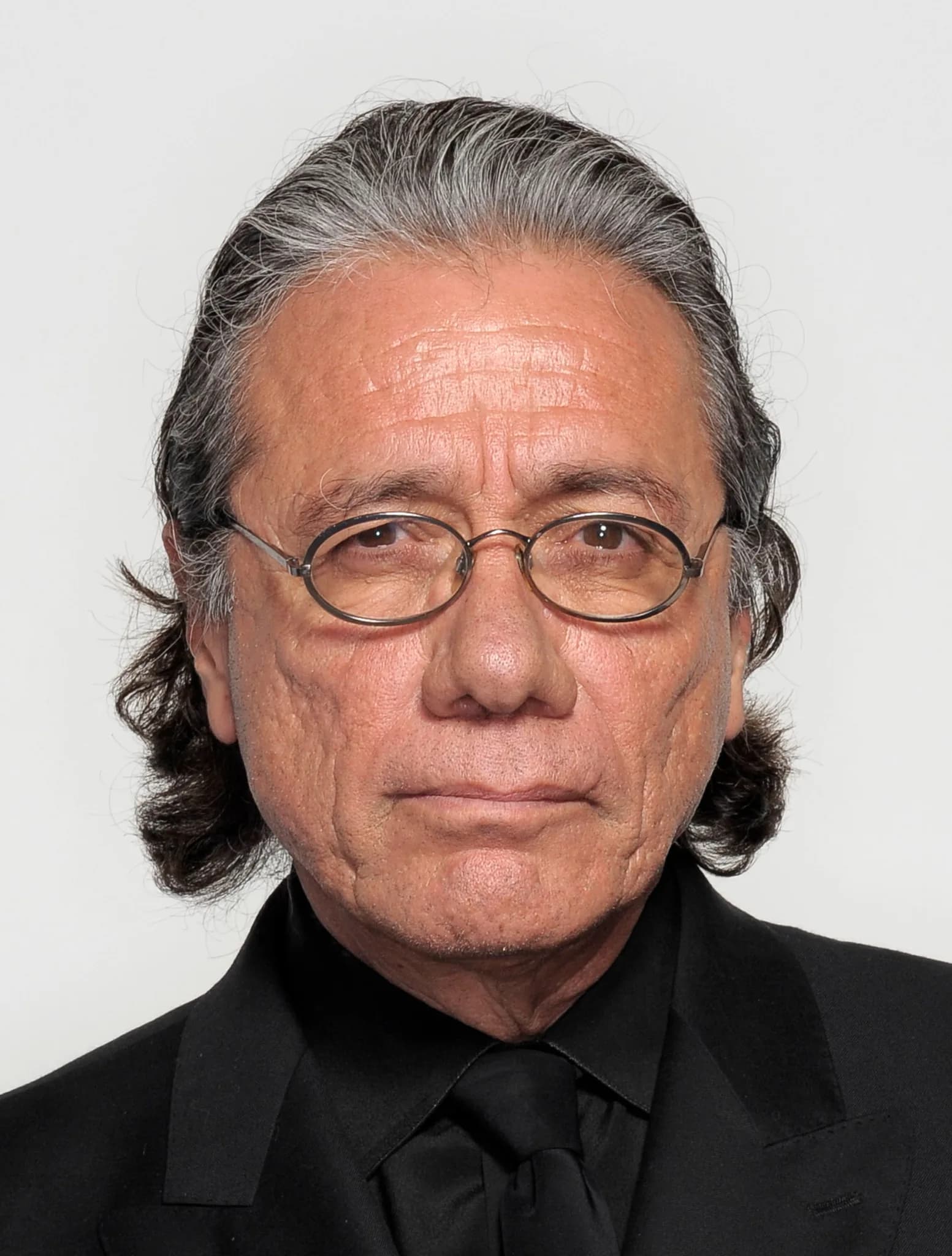 Edward James Olmos
